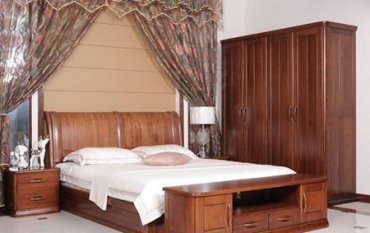 水曲柳和白蠟?zāi)镜膮^(qū)別，水曲柳和白蠟?zāi)灸膫€(gè)好